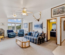 Cleland Bay Waterfront Cabin