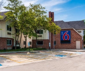 Motel 6-Arlington Heights, IL - Chicago North Central