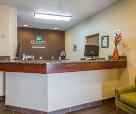 Quality Inn & Suites Bloomington I-55 and I-74