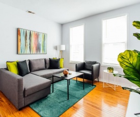 Perfect and Lovely 2BR Condo in Logan Square!