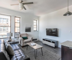 Trendy HP 2BR with Fast Transit to UChicago & DT by Zencity