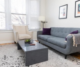 Updated Wicker Park 3BR with W&D by Zencity