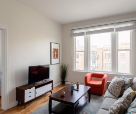 Updated Wicker Park 3BR with W&D by Zencity