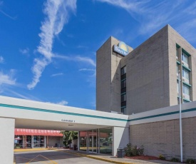 Days Hotel by Wyndham Danville Conference Center