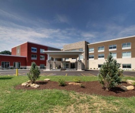 Holiday Inn Express & Suites Galesburg, an IHG Hotel