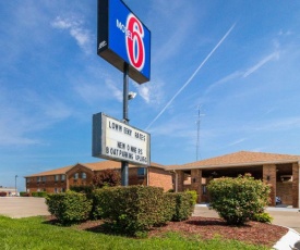 Motel 6-Marion, IL