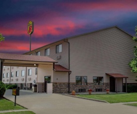 Super 8 by Wyndham Normal Bloomington