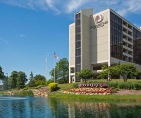 DoubleTree by Hilton Chicago - Oak Brook