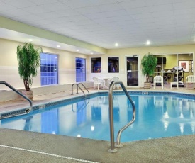 Country Inn & Suites by Radisson, Rock Falls, IL