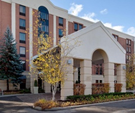 Radisson Hotel Schaumburg