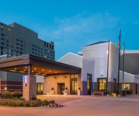 Holiday Inn Express & Suites Springfield, an IHG Hotel