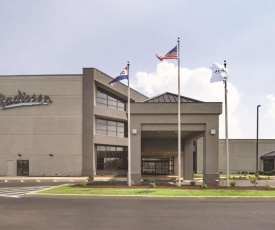 Radisson Hotel & Conference Center Champaign-Urbana