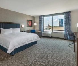 Hampton Inn & Suites Fort Wayne Downtown