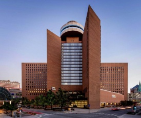 Hyatt Regency Indianapolis at State Capitol