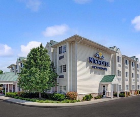 Microtel Inn & Suites by Wyndham Indianapolis Airport