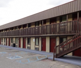 Red Roof Inn Indianapolis - Castleton