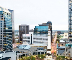 Sheraton Indianapolis City Centre Hotel