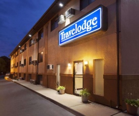 Travelodge by Wyndham La Porte/Michigan City Area