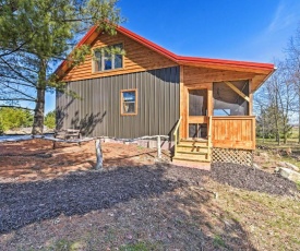 Honey House Cabin - A Quiet Countryside Retreat!