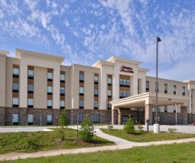 Hampton Inn and Suites Ames, IA