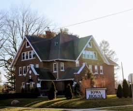 Iowa House Historic Inn