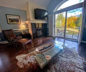 G3 Classy Bretton townhome with AC fast wifi great mountain views right on the golf course