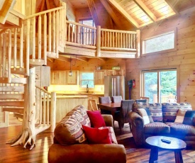 OR Luxury 'yurt-like' home in Bretton Woods with private beach, firepit, AC, fishing and trails!