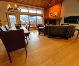 W5 AIR CONDITIONED Mount Washington Place townhouse with fireplace, air hockey, free and fast wifi!