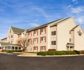 Country Inn & Suites by Radisson, Clinton, IA