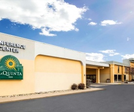 La Quinta Inn by Wyndham Davenport & Conference Center