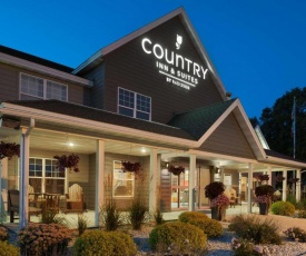 Country Inn & Suites by Radisson, Decorah, IA