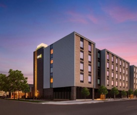 Home2 Suites by Hilton Des Moines at Drake University