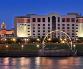 Embassy Suites Des Moines Downtown