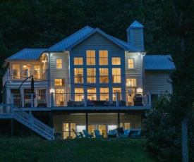 Modern Farmhouse Style Chalet with amazing Kentucky Lake views - Dock, Hottub and Firepit!