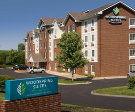 WoodSpring Suites Kansas City Lenexa