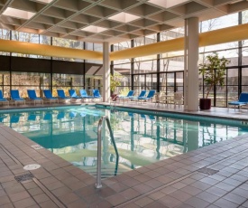 DoubleTree by Hilton Kansas City - Overland Park