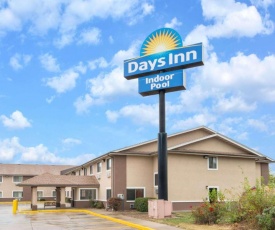 Days Inn by Wyndham Topeka