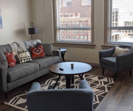 Upscale Lux Apartment in Heart of Wichita