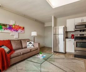 TWO Contemporary 1 bedroom CozyStays