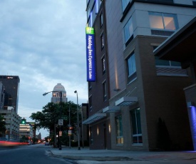 Holiday Inn Express & Suites Downtown Louisville, an IHG Hotel