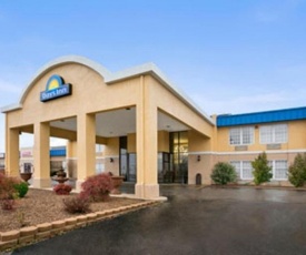 Days Inn by Wyndham Madisonville