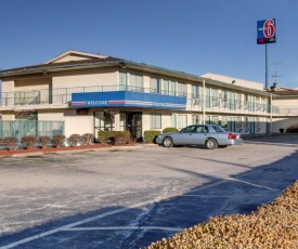 Motel 6-Owensboro, KY