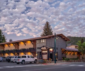 Tamarack Lodge