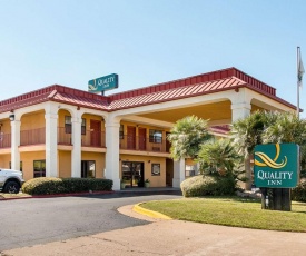 Quality Inn near Casinos and Convention Center