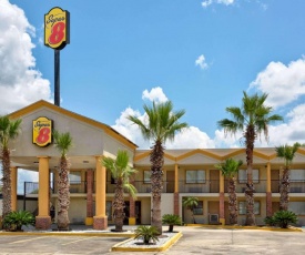 Super 8 by Wyndham Breaux Bridge