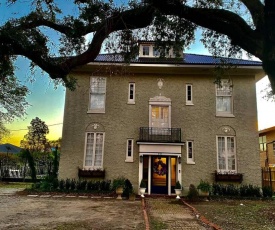 Margaret Manor on Park Ave