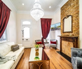 Bourbon St 2BD Condo - Steps to All The Action