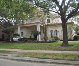 Nola jazzy mansion