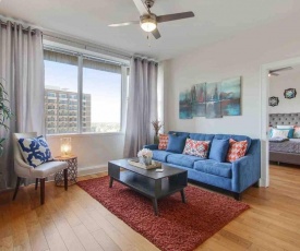 STUNNING 11th FLOOR CONDO IN CBD OFF CANAL ST.