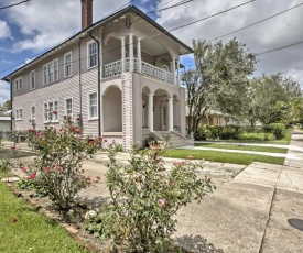 Traditional New Orleans Apt with Porch in River Bend